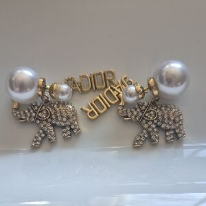 Rhinestone Elephant Post Earrings